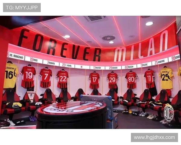 意甲球队加油图片合集:球迷视觉支持素材整理 意甲球队加油图片合集:球迷视觉支持素材整理