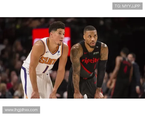 2018年NBA全明星三分大赛德文布克破纪录夺冠