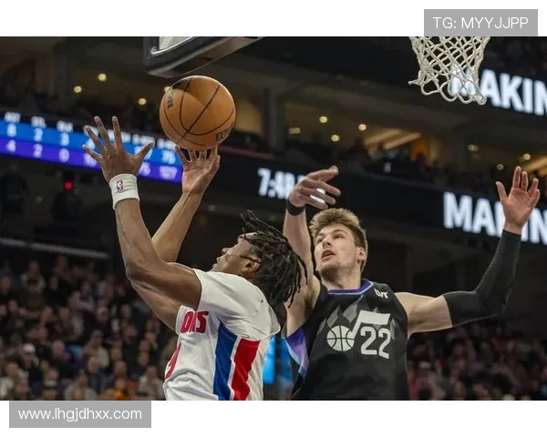 310直播NBA常规赛战况分析与球队排名更新